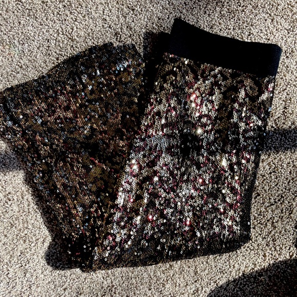 Milly Dresses & Skirts - milly sequin pencil skirt